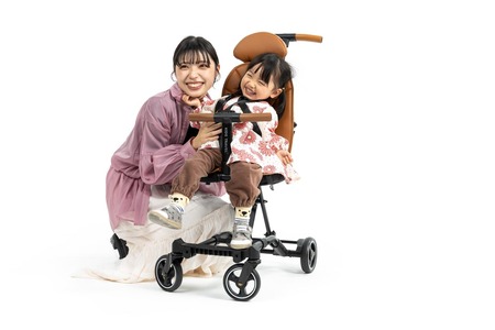 【正論】子持ちママ「満員電車にベビーカー????が乗ってきたら、男性５人が降りましょう。」