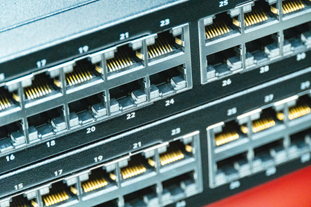 ろくに規制なかった時代のインターネットってさ