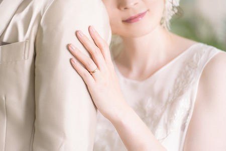 【悲報】若者さん、晩婚化ではなく未婚化だった