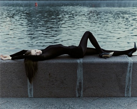 【画像】ロシア人モデルさん、スタイルがレベチ