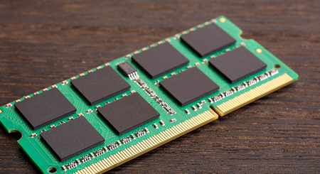 【悲報】メモリ、ここから50%値上げ。スマホやPCは上流だけのものへ