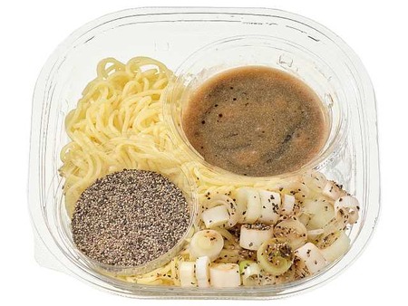セブンの「冷やしコショウそば」がガチで美味いと話題に