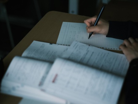 共通テスト一週間前なのに1分も勉強してない受験生だけど質問ある？