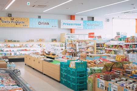 スーパーのお惣菜で打線組んだ