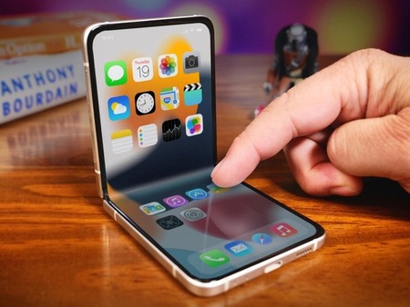Apple「このままじゃ折りたたみiPhone出せないけどどうする？」