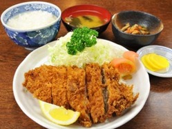 0004104822F4_740x555y