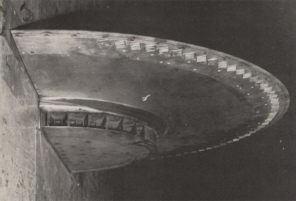 Air%20Force%20flying%20saucer%202