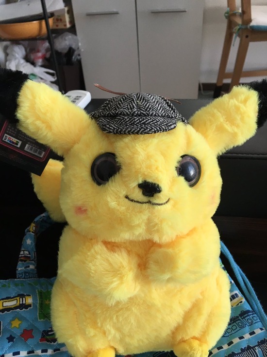 女「名探偵ピカのぬいぐるみ買ったら見本と違う粗悪な偽物だった。せや!」