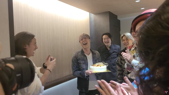 【画像】イケメン社長さん、ハゲをカミングアウトwwwwww