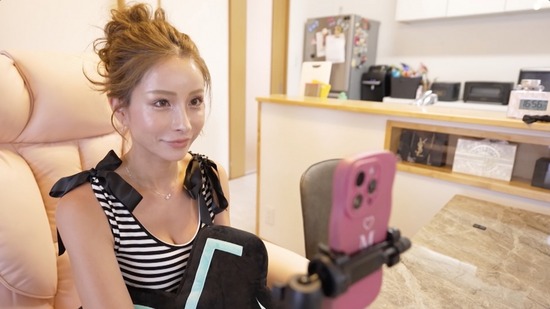 【画像】35歳でおばあちゃんになったギャル、凄すぎるｗｗｗ