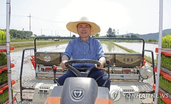 【画像】韓国の元大統領、変わり果てた姿で発見されるｗｗｗ