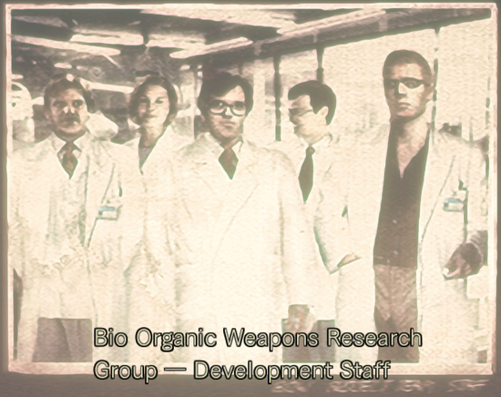 【画像】アルバート・ウェスカー「えっ、研究員皆で記念写真？別にいいけど…」