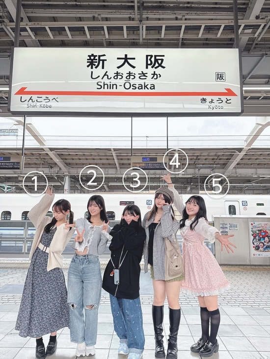 【画像】万博見に来た女グループｗｗｗｗｗｗｗｗｗｗｗｗｗ