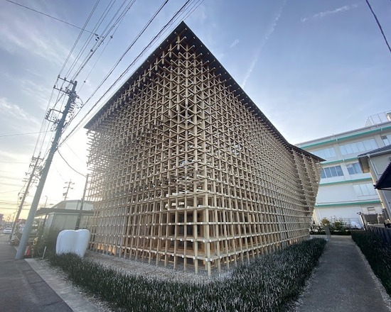 【画像】隈研吾の建築、限界突破・・・・・