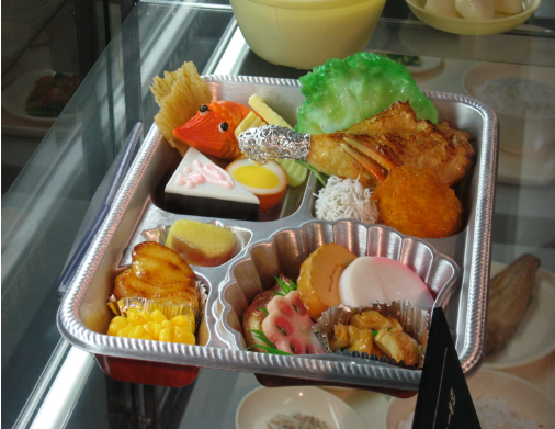 【画像】刑務所のおせち、想像していたより豪華ｗｗｗ