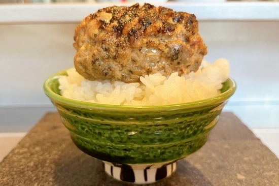 【画像】ハンバーグ専門店、増えるwwwwwwww