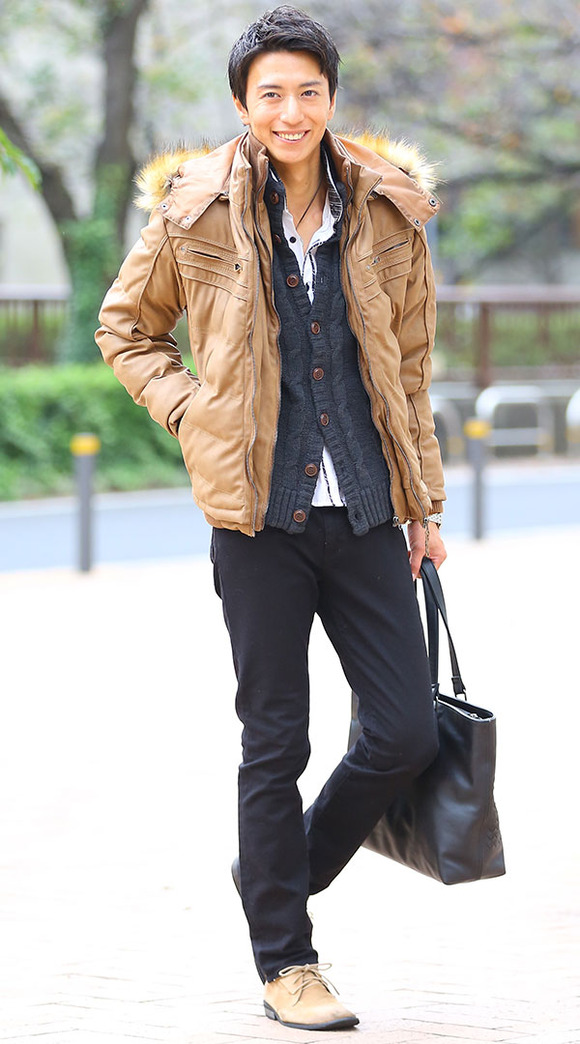 画像 モデル クソッ 仕事とはいえまたこんなダサい服を着させられるのか ぬこトレンド