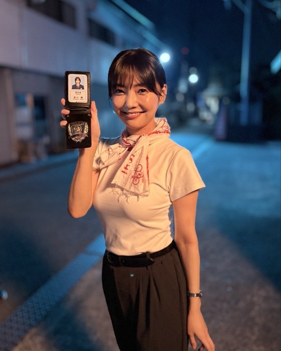 【画像】倉科カナさん(37)の身体ｗｗｗｗｗ