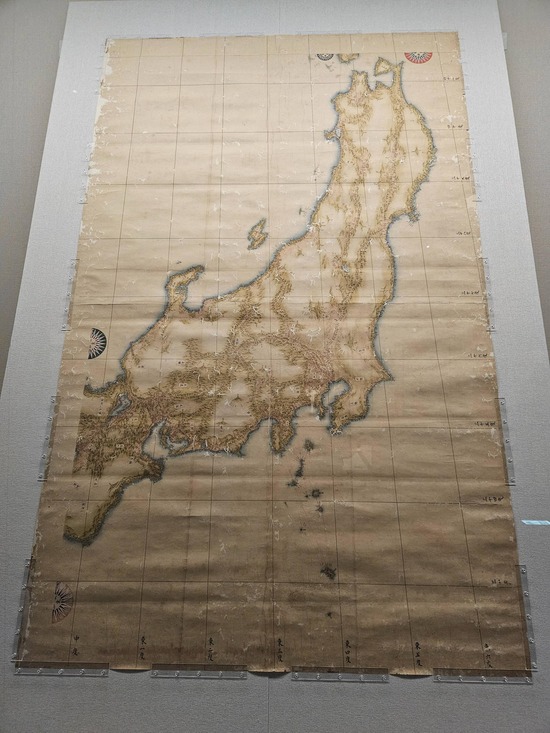 【画像】伊能忠敬「歩いて日本地図でも作りに行くか」