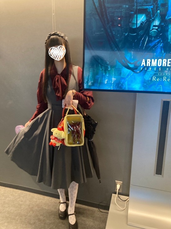 【画像】アーマードコア女子、とんでもない格好でオフイベに参加ｗｗｗ