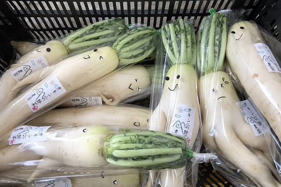 農家「大根の形悪いなぁ・・・せや!」