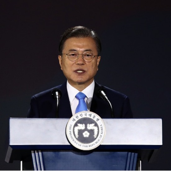 【画像】引退した韓国のムン・ジェイン前大統領が完全に宮崎駿と化しててワロタｗｗｗｗ