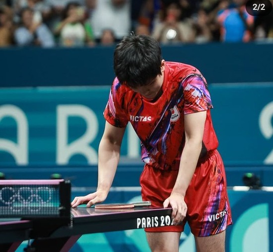 【画像】張本智和さん憔悴「死んで楽になりたい。一人だと本当に死ぬかも。3人で一緒に寝るしかない」