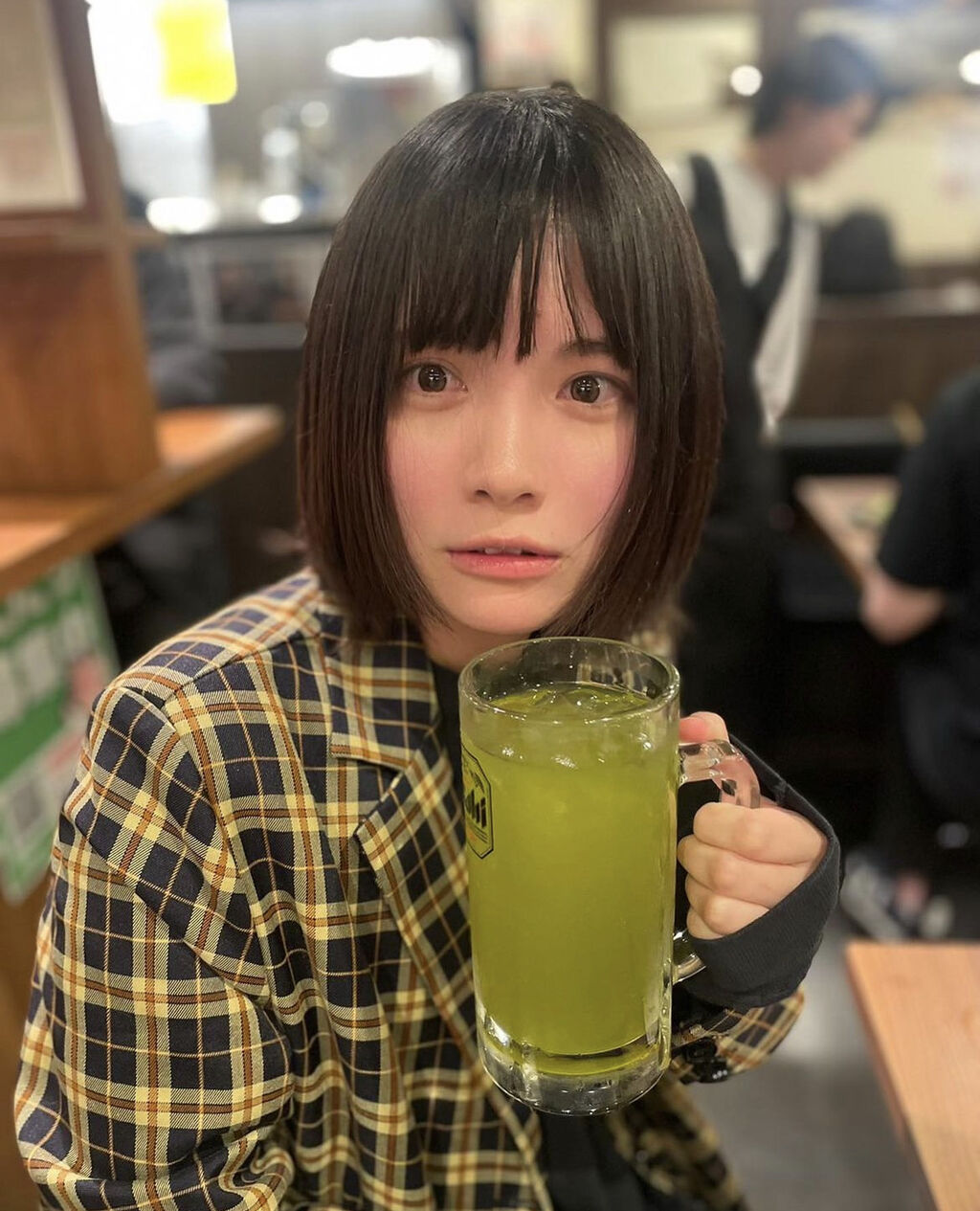 【画像】ギリギリなしの女装男子が発見される