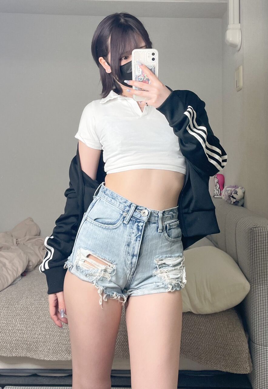 【画像】ボーイッシュ、着けてる下着は女物