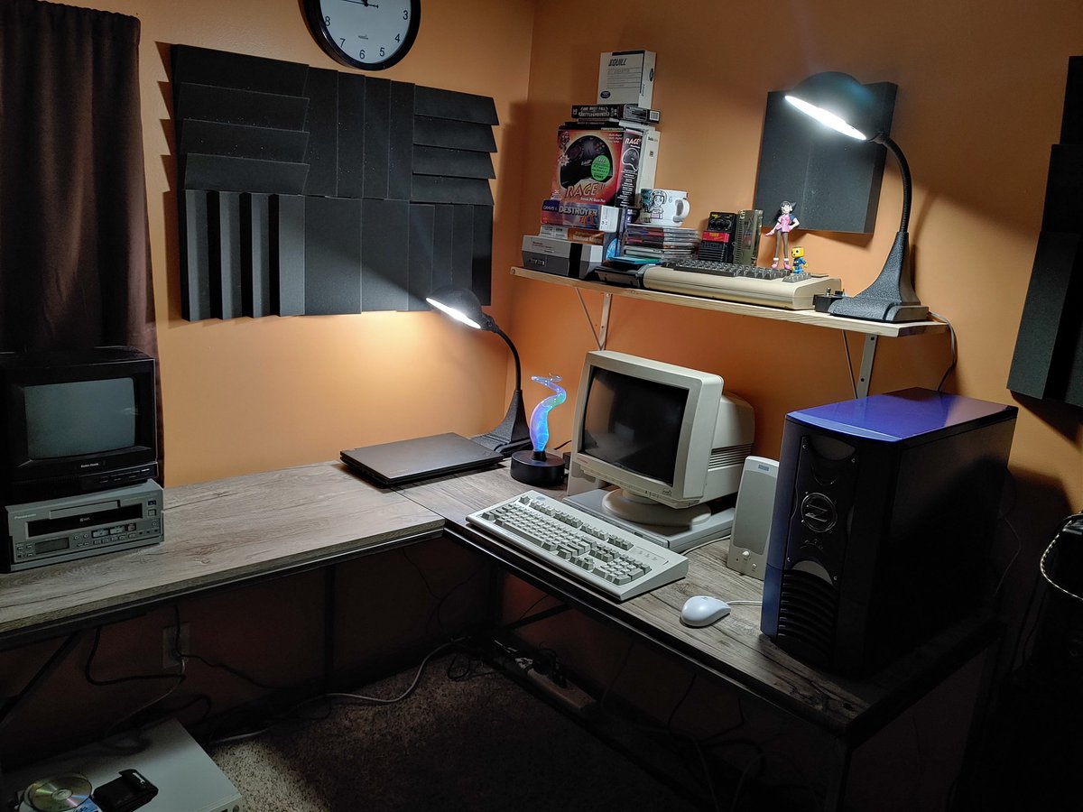 【画像】理想的なパソコン部屋が見つかる