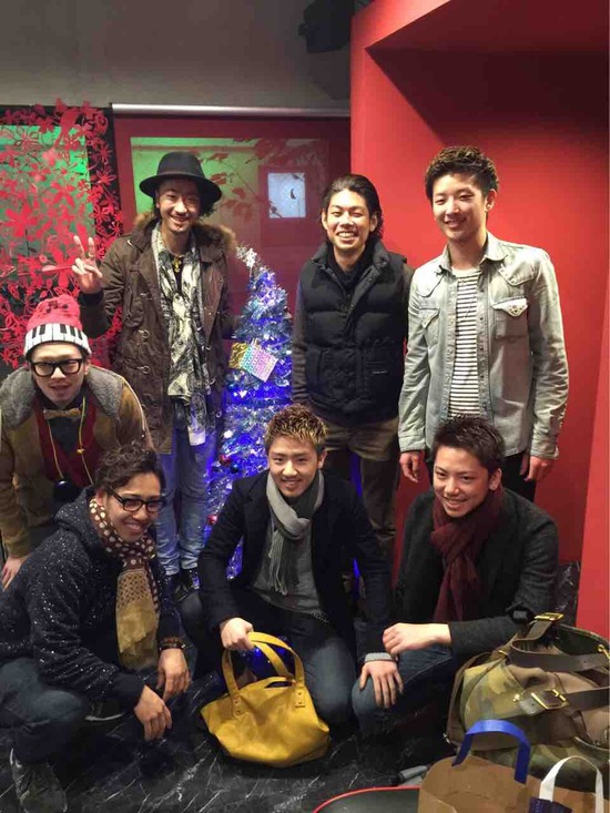 B8863FA5-F11F-4D44-83B7-7D2B9302BE40