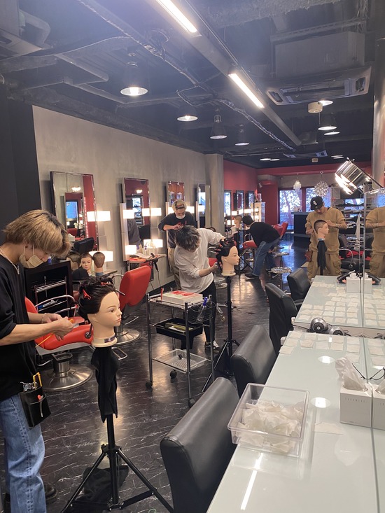 C40EEDF5-EB8D-4843-AE46-8B2B9F5431E4