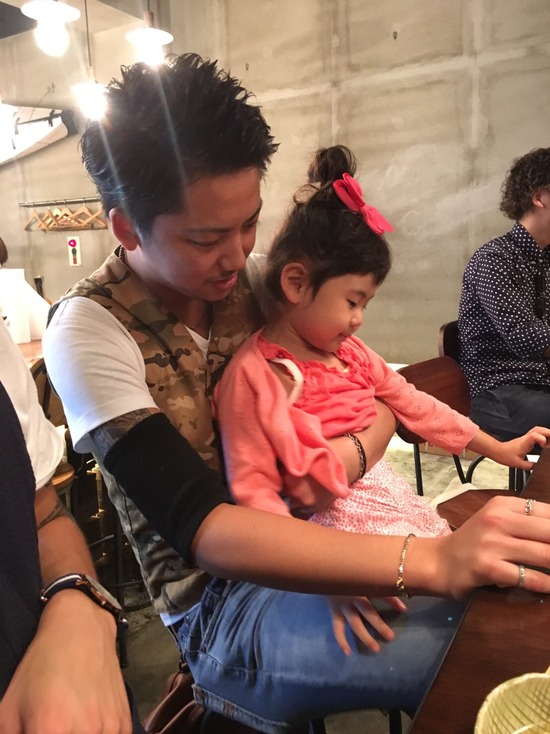 D274751A-F877-4F3B-A78B-4C727E7DA876