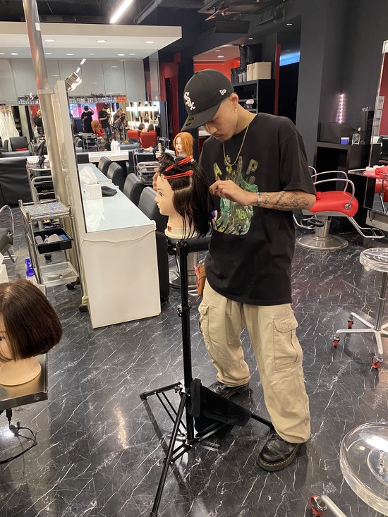 769D4934-536E-438A-AA46-57B7F994AEFA