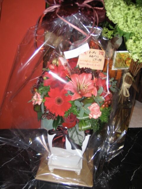 DC6C7FCC-F848-4A0B-ACAF-18E49ADBDA42