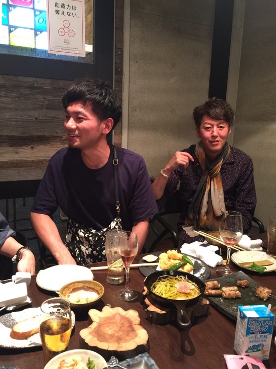 6C8F856A-83A1-4F87-BB4C-4C010F3F5075