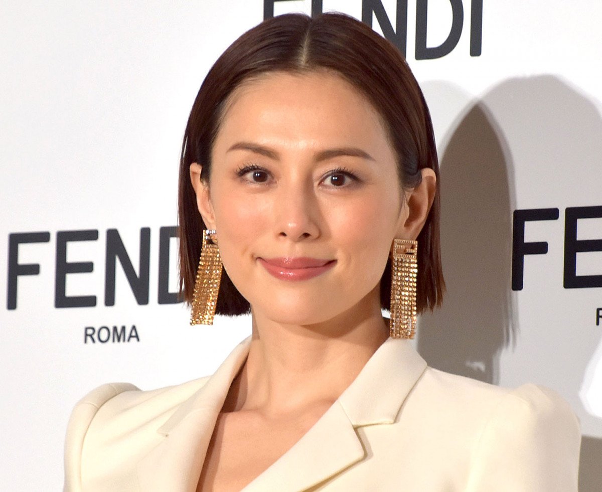 【映画】米倉涼子（48）自身が熱望　12月に「劇場版ドクターX」公開