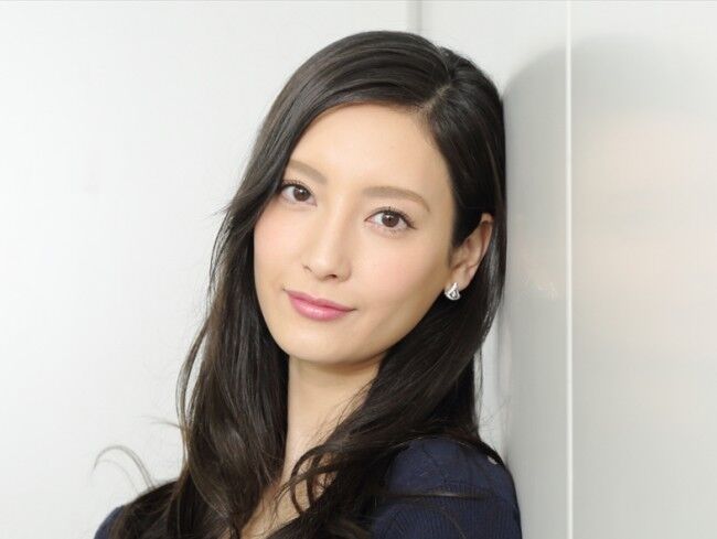 【芸能】菜々緒（35）圧倒的“無能”ヒロインに　『無能の鷹』実写ドラマ化で主演