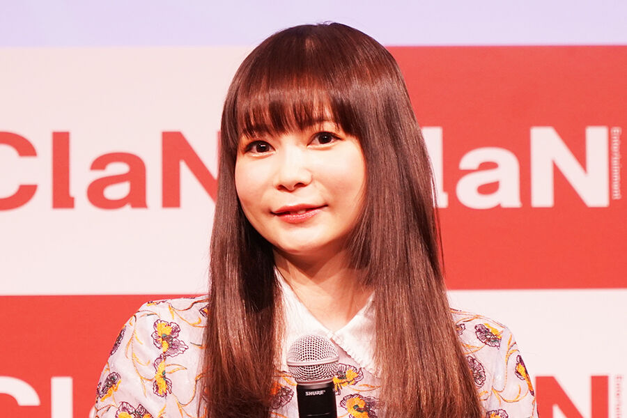 【芸能】中川翔子、デビュー当時の事務所から「気持ち悪いからクビでいい」