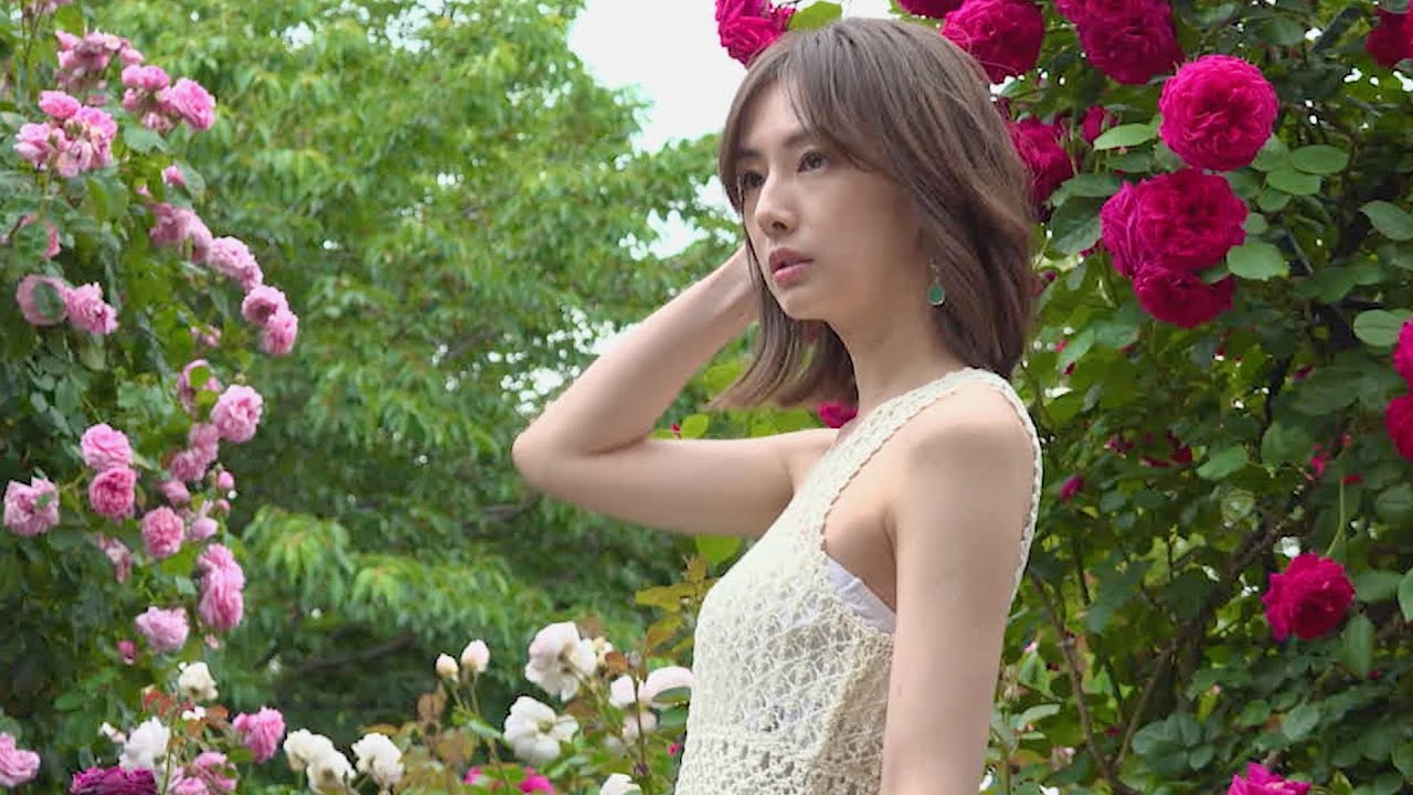 【芸能】北川景子（37）ミニスカ美脚披露