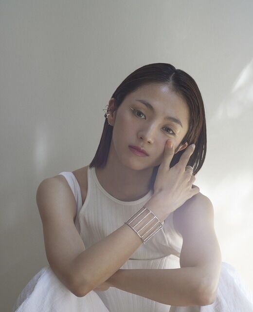 【芸能】満島ひかり（38）超ミニ美脚の網タイツ！ピッタピタ姿も披露