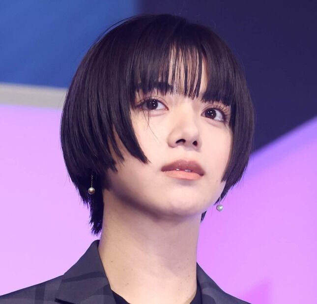 【芸能】池田エライザがフィリピン出身の母の写真公開