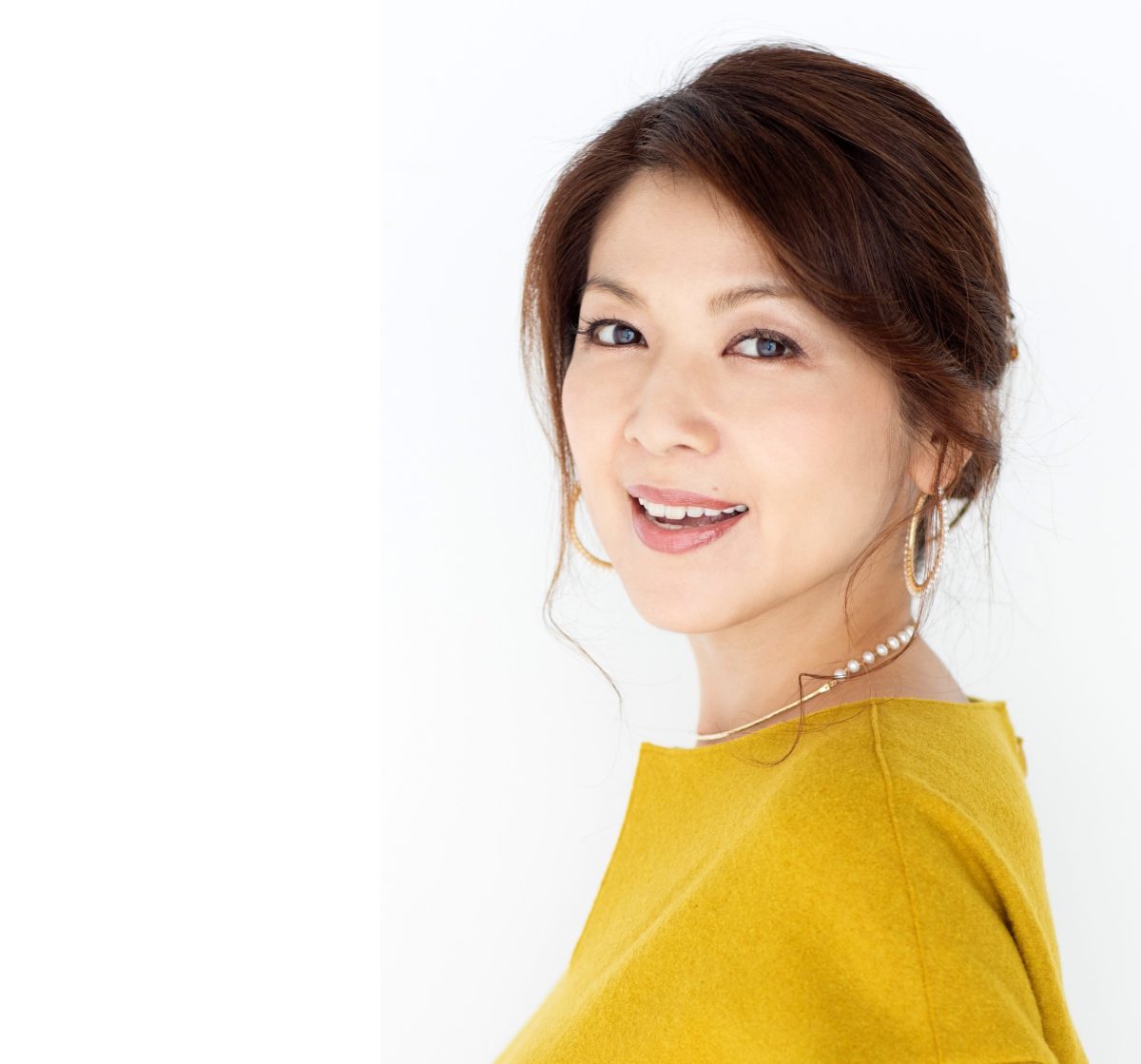【芸能】飯島直子（57）数十年ぶりの制服姿でCM出演