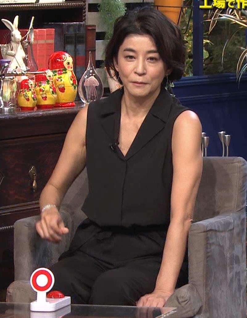 高嶋ちさ子(54)、異例の集客力で年商10億円！