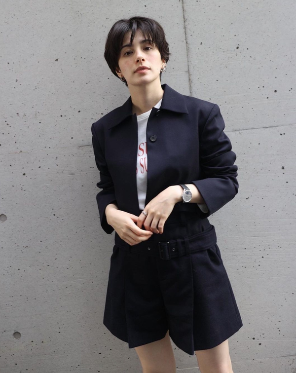 【芸能】ホラン千秋　私服すごっ、雰囲気ガラリ