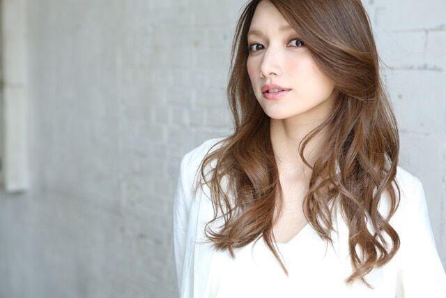 【芸能】後藤真希「39歳になりました」　ミニスカ誕生日報告に衝撃