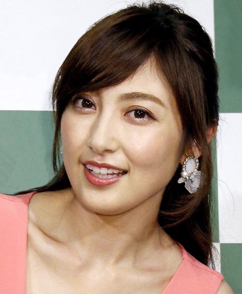 【芸能】熊田曜子（41）次女８歳誕生日に“ドールケーキ”を手作り！