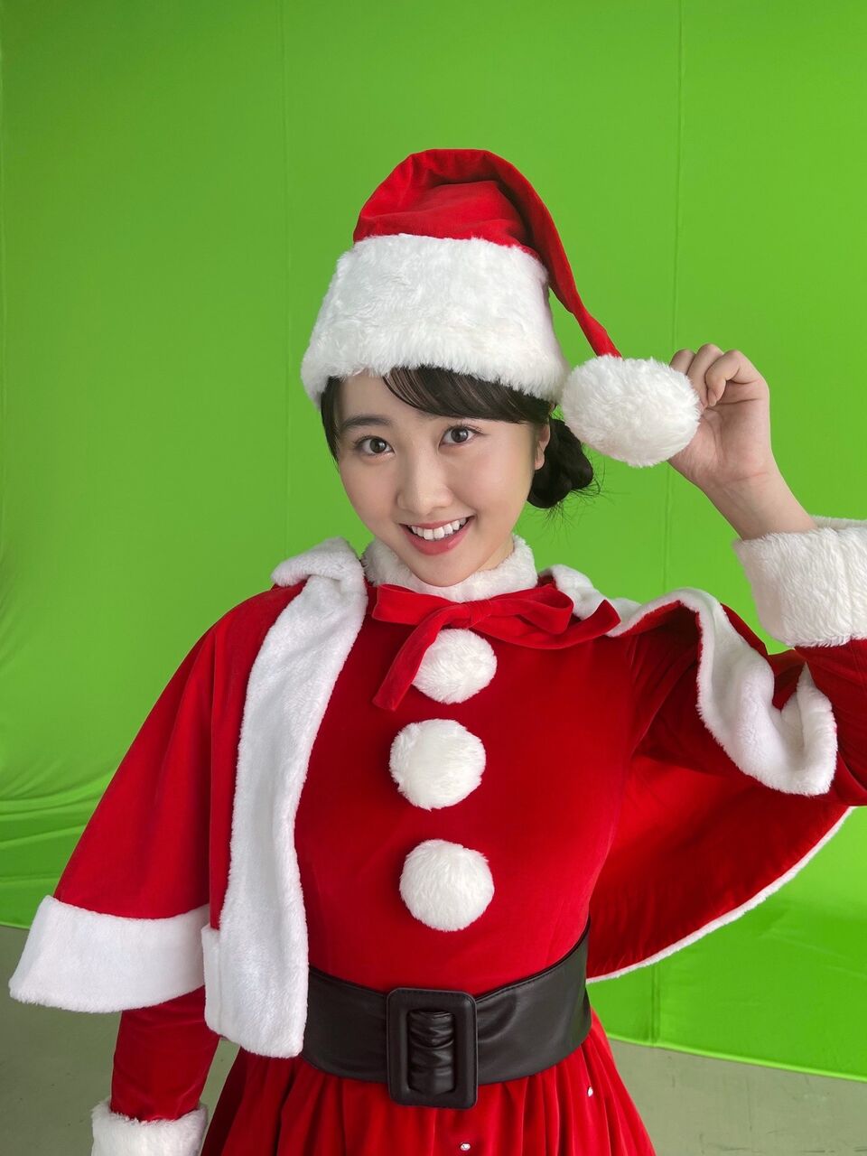 本田望結さんのサンタコス超絶可愛い