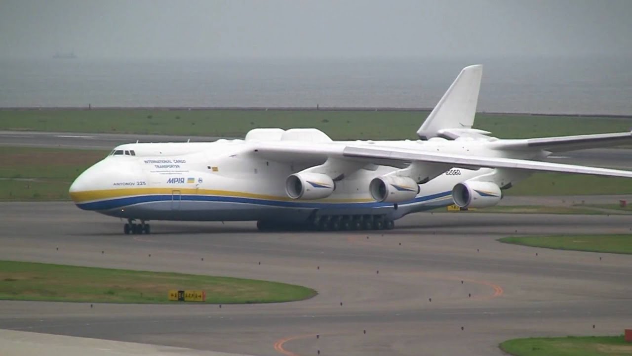 ロシア侵攻で世界唯一の「世界最大の航空機」破壊 「アントノフ An-225」