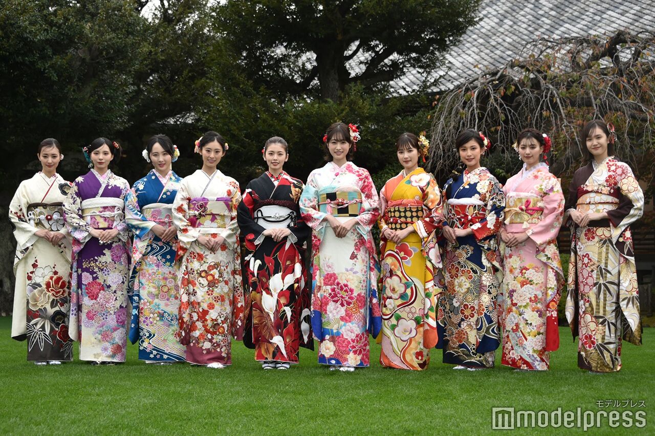 【オスカー】オスカー美女10人、華やか晴れ着姿で集結